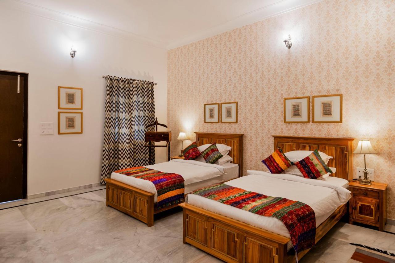 Hotel Premkunj Udajpur Exteriér fotografie